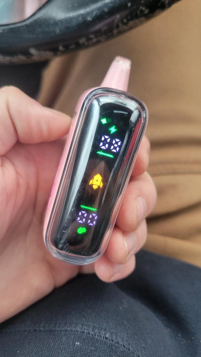 bought myself a geekbar today! (i snuck a little fent in hehe)