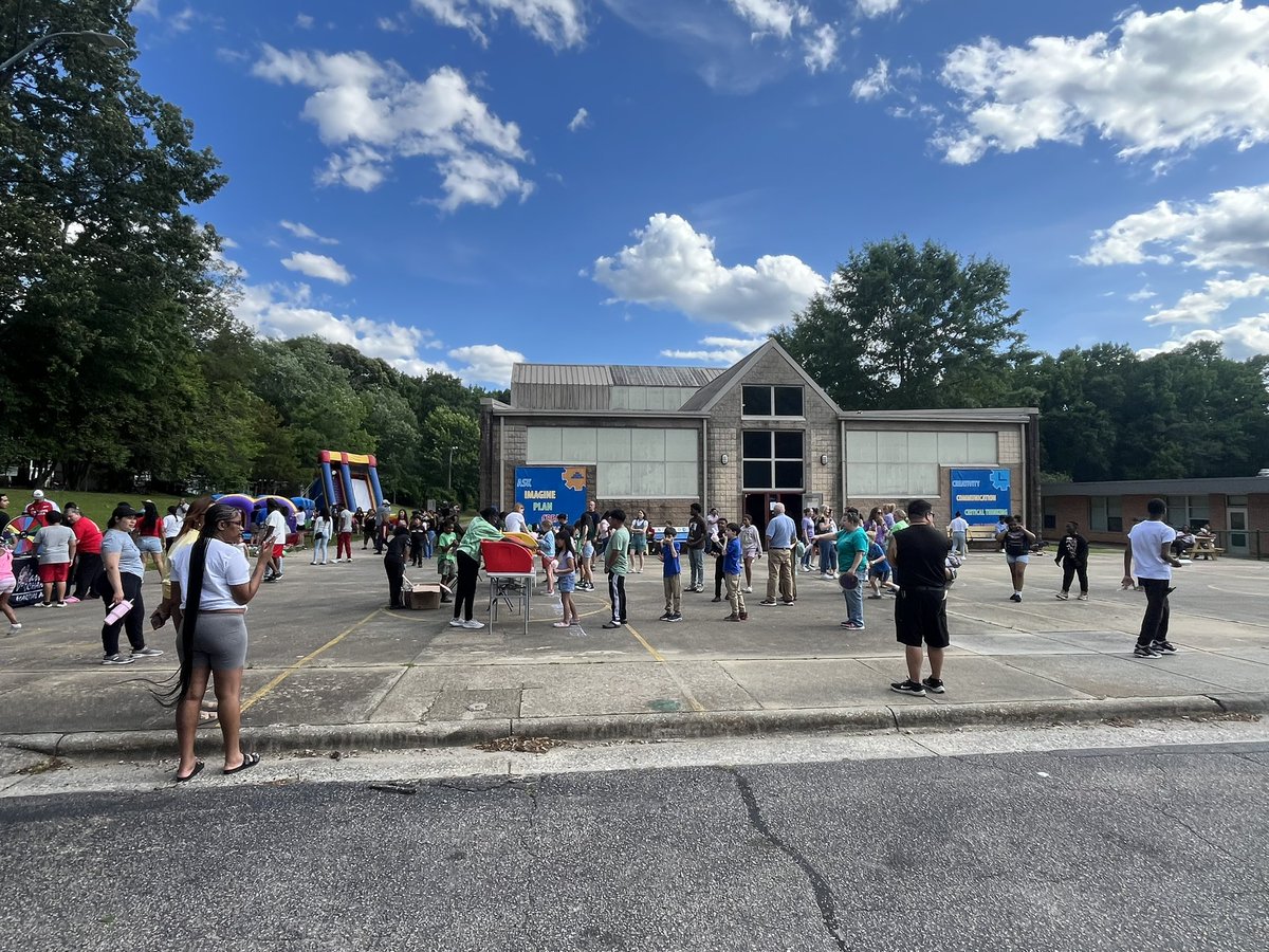 2025 <a href="/BrentwoodMESE/">Brentwood Magnet Elementary School of Engineering</a> Spring Fling