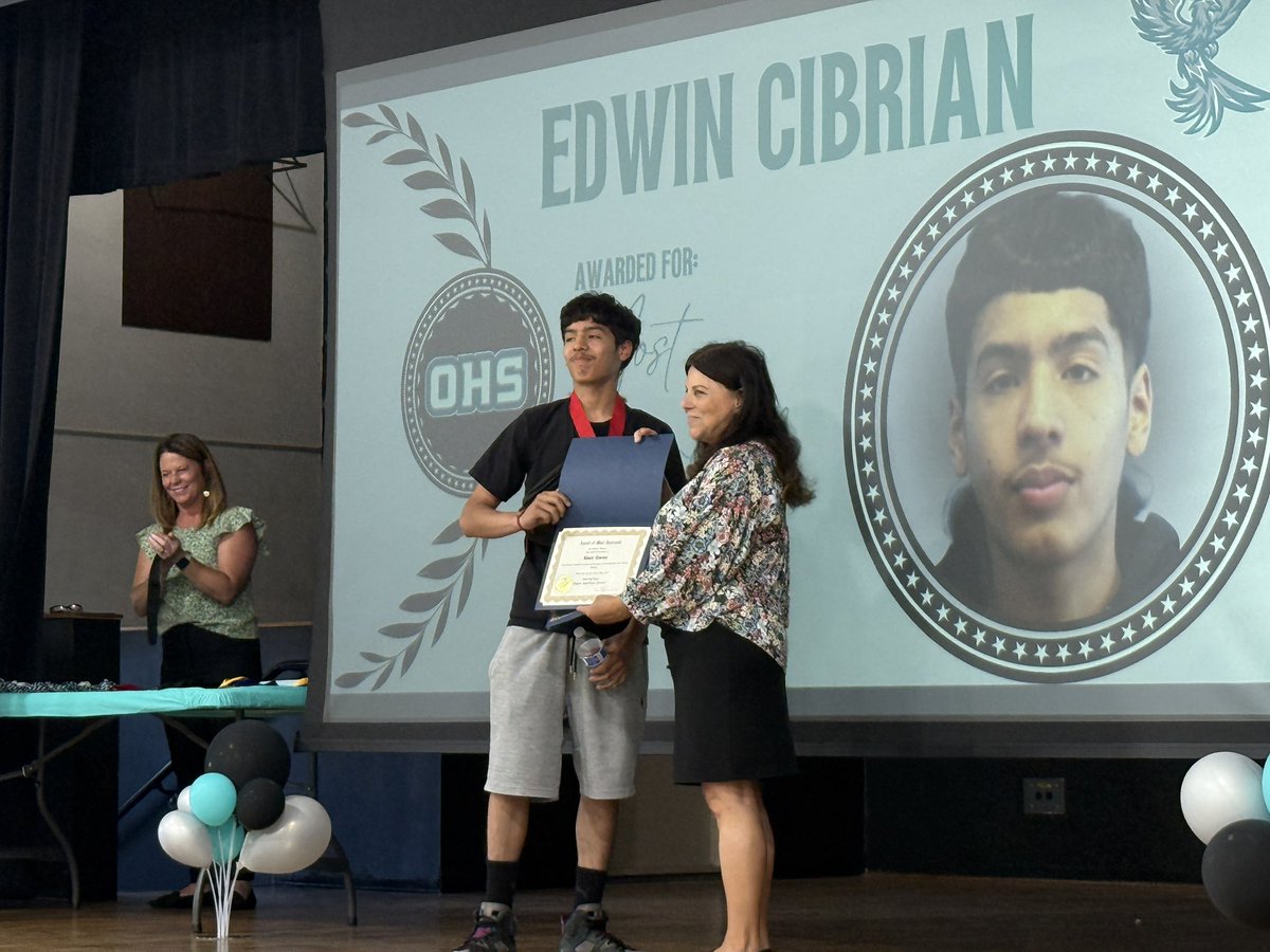 OlyMDUSD's tweet photo. What a proud day to be an Olympian! 🥹 So many seniors were awarded with scholarships and certificates, celebrating their achievements and hard work from the year. Thank you families and students for showing up and celebrating in community. So much love to go around. 🎉🎊 https://t.co/pigikgXe5j