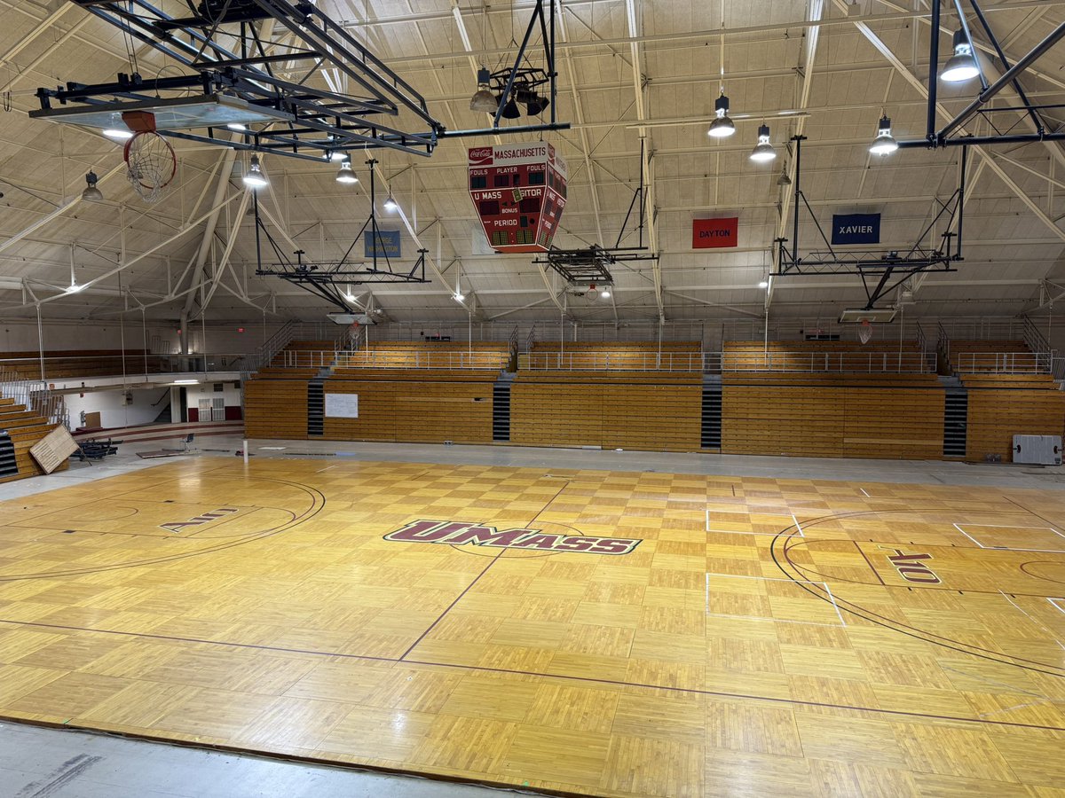 Five College Movers tweet media