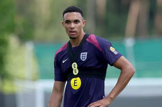 Anfield Edition | æ tweet media