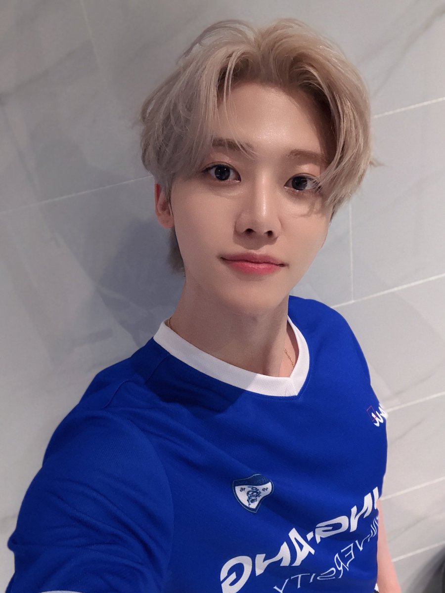 jungshasa's tweet image. JM 💬