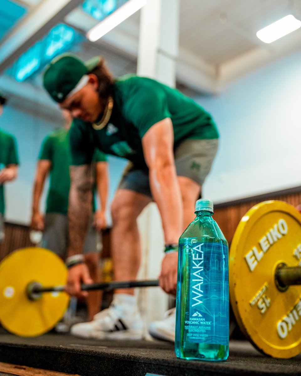 Waiākea Hawaiian Volcanic Beverages (@waiakea) on Twitter photo Stoked to welcome <a href="/jjniel8/">Jarret Nielsen</a> to our Waiākea ʻOhana- an ambassador whose roots are deeply connected to the Islands 🌊 Proud to fuel every rep, and every run, on and off the field. ⚾🏈
#LiveAloha #AANHPIHeritageMonth #WaiakeaAmbassador Stoked to welcome <a href="/jjniel8/">Jarret Nielsen</a> to our Waiākea ʻOhana- an ambassador whose roots are deeply connected to the Islands 🌊 Proud to fuel every rep, and every run, on and off the field. ⚾🏈
#LiveAloha #AANHPIHeritageMonth #WaiakeaAmbassador