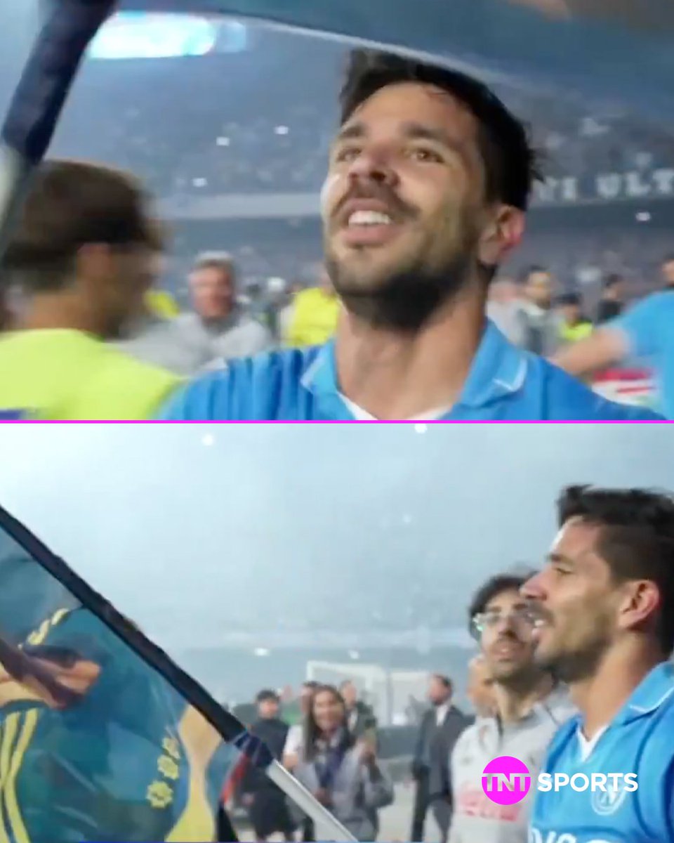 Los únicos dos ARGENTINOS que salieron dos veces campeones de la Serie A con el NAPOLI 🏆🇮🇹🇦🇷

En su reciente consagración, Giovanni Simeone festejó con la bandera del Diego 🥹