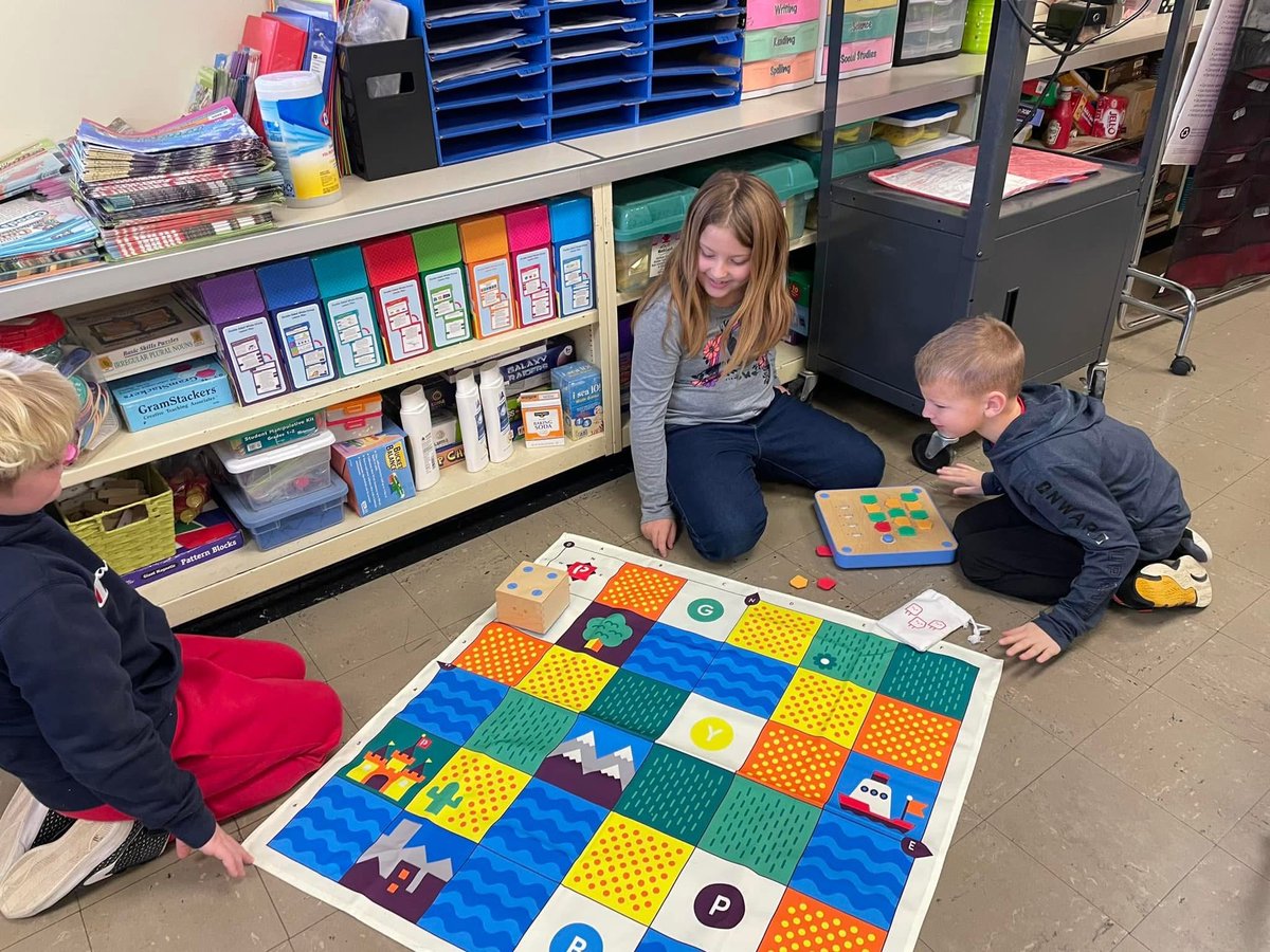 COSMOSIndiana's tweet image. @shoalselem is officially STEM Certified!

Recognized by @EducateIN, Shoals joins 16 new schools statewide for innovative, hands-on learning that connects STEM beyond the classroom.

Proud of this future-ready team!

#STEMCertification #FutureReady