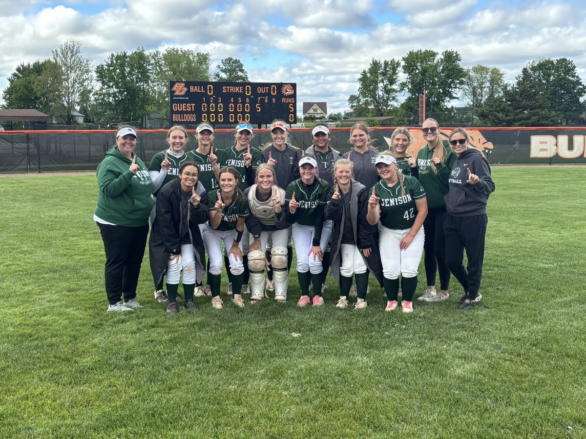 CONFERENCE CHAMPS!!
Jenison wins the series and the conference with a 5-0 win against the Bulldogs!!
#JsUP