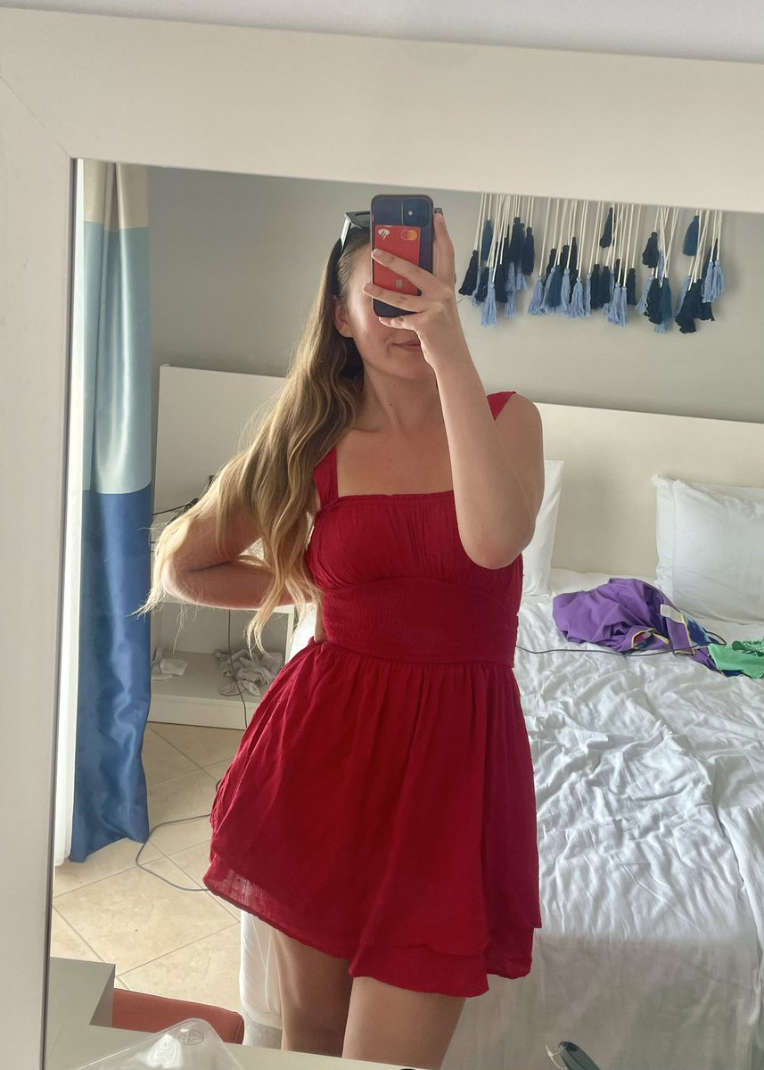 LottieBlooms's tweet photo. Hey guys just about to go for dinner🤭 my outfit cute?!

Also if you ♻️ and I’ll send you the booby version🥵 https://t.co/yjTyjRIl3Q