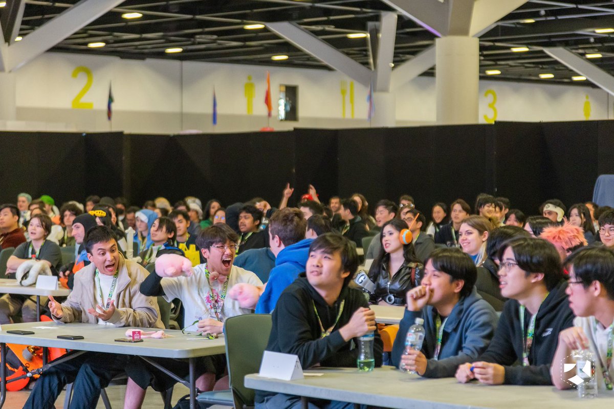 🎮 LEVEL UP! TRIVIA SHOWDOWN HAS ENTERED THE GAME 🧠💥
It’s time to put that JRPG brainpower, fighting game trivia, and retro game knowledge to the ultimate test!
💡 No sign-up needed. Just bring your phone and your A-game!
Ready, Player One?
#trivia #smashcon2025