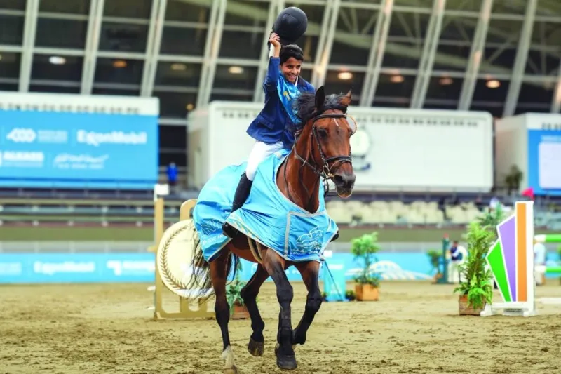 GulfTimes_QATAR's tweet photo. The penultimate round of the #AlShaqabNationalShowjumping League got underway Friday at the Longines Indoor Arena at #AlShaqab, showcasing spirited display of skill and precision from riders across various categories.
https://t.co/hj7W1EW7n6 https://t.co/rgLPxDUUse