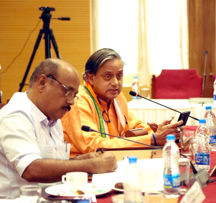 ShashiTharoor's tweet photo. (Tweet that never went out this week!) Attended the meeting called by the General Manager, @GMSRailway with MPs served by the Thiruvananthapuram Division of Southern Railway (from Kerala and Kanyakumari). A number of issues were raised,  ranging from the deplorable quality of the food to the availability of Vande Bharat trains on vital routes. The need to upgrade stations and allocate additional passenger trains was a common refrain.