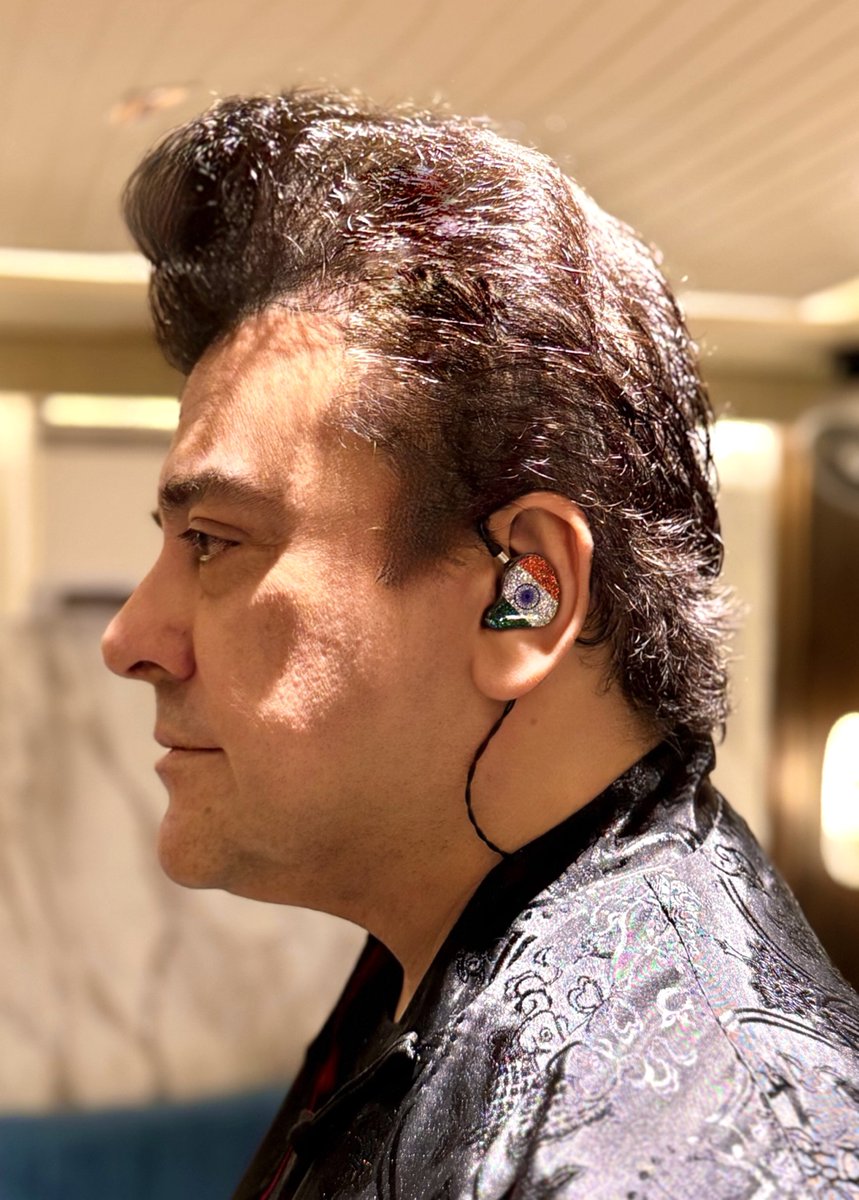 Adnan Sami tweet media
