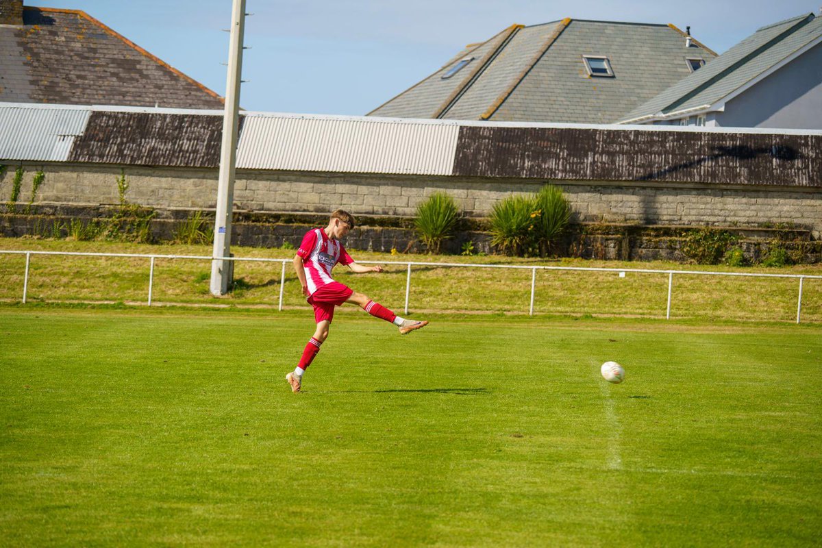 🏆 Triple Honours for the Peppermints! 🔴⚪

We’re buzzing to share some fantastic news from the Rappo &amp; Deacs Podcast Awards! 🎙️

👏 Huge congratulations to Roan for winning the Unsung Hero Award — a well-deserved recognition for his tireless work behind the scenes. Nominated by