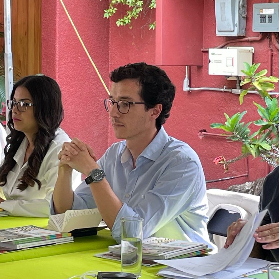 🟣Esta tarde en las oficinas de #ConsorcioOaxaca se lleva a cabo una reunión de trabajo entre sociedad civil oaxaqueña y el Grupo América Latina y Caribe de la Unión Europea (#COLAC), este organismo se encarga de las relaciones de la Unión Europea con los países de América Latina