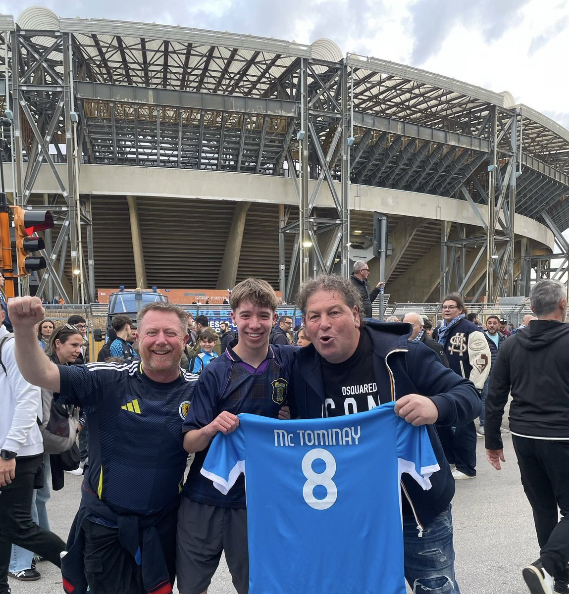 gauldryboy's tweet photo. @deanketts83 @johnnyroc73 We were there last month. Awesome trip. https://t.co/t5T0iqbkF1