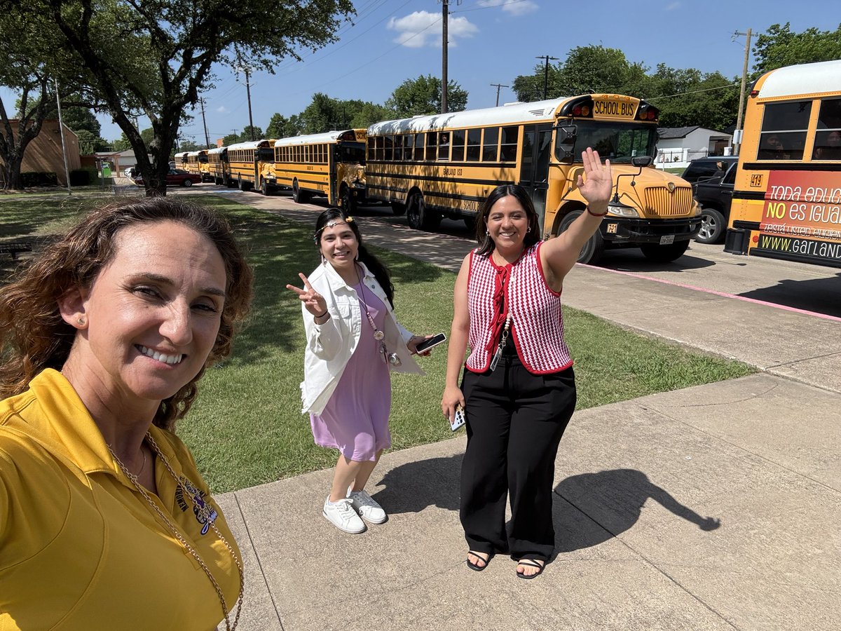 Dr. Diana Montgomery (@diamontech) on Twitter photo We are so proud of our students. Today we said good bye, but they know they will always be always our little Jaguars 🐆. <a href="/MPA_Jaguars/">Memorial Pathway Academy</a> We are so proud of our students. Today we said good bye, but they know they will always be always our little Jaguars 🐆. <a href="/MPA_Jaguars/">Memorial Pathway Academy</a>