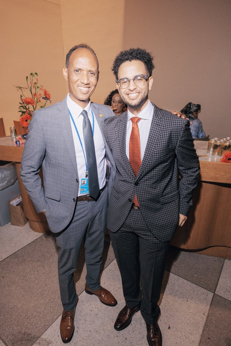 Eritrea_UN's tweet image. A beautiful reception celebrating #EritreanIndependenceDay and the vibrant spirit of the #Eritrea|n people with the #UN diplomatic community 🇪🇷🇺🇳
#EritreaShinesAt34