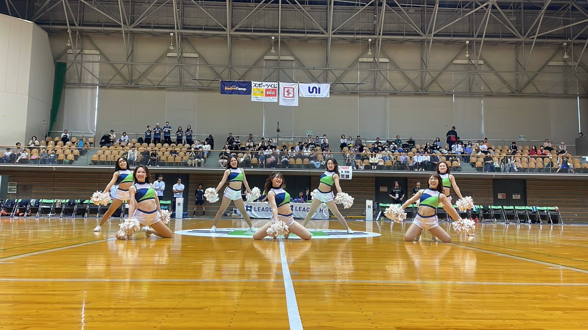 Game Day🤾
本日16:00よりアースフレンズBMの
ホーム最終戦がございます！

東京Zの選手の方と一緒に観戦できる
チケットも販売しております🎫
ファン感謝祭の後は、BMが勝利を掴めるようメインアリーナでエールを送りましょう！

会場でお待ちしております🌷
 #Zgirls  #アースフレンズBM  #アスフレ