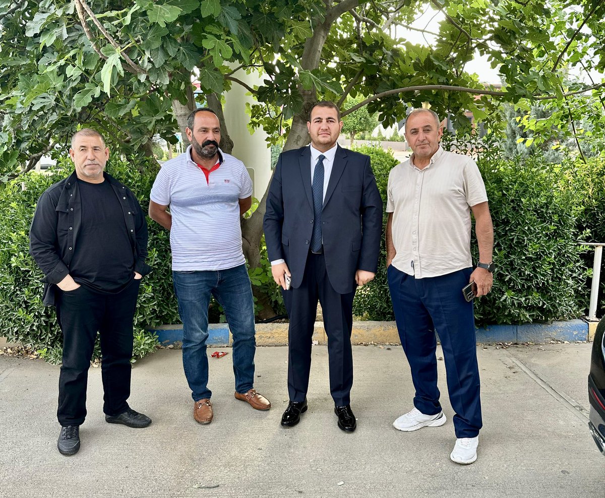 Büyük ya da güçlü olan kazanmaz. Allah kimin yanındaysa o kazanır.