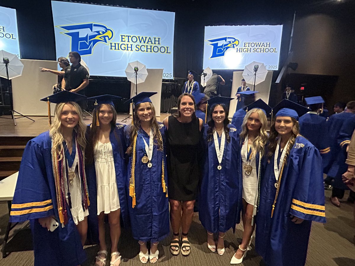 Etowah Softball (@_etowahsoftball) on Twitter photo So proud of these Eagles and excited to see them begin the next chapter of their lives! #FAMILY So proud of these Eagles and excited to see them begin the next chapter of their lives! #FAMILY