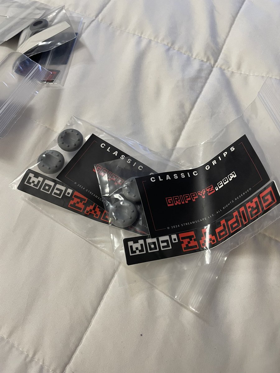 XGhostExo tweet picture