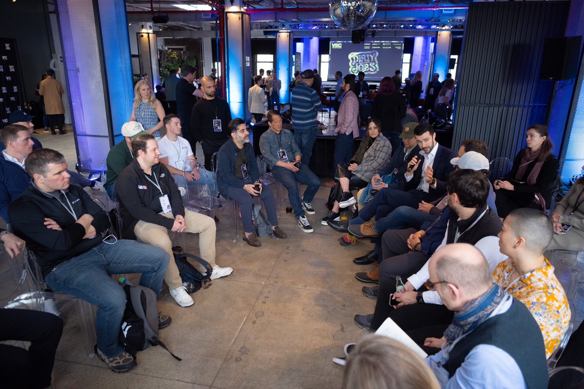 Sergey Litvinenko (@sergey___li) on Twitter photo Dirty Jobs summit was a blast!!! So great to see many customers altogether.
<a href="/JayKapoorNYC/">Jay Kapoor</a> great job putting it together🚀
<a href="/abemurray/">Abe Murray</a> thanks for the invite 🙏🏻 Dirty Jobs summit was a blast!!! So great to see many customers altogether.
<a href="/JayKapoorNYC/">Jay Kapoor</a> great job putting it together🚀
<a href="/abemurray/">Abe Murray</a> thanks for the invite 🙏🏻