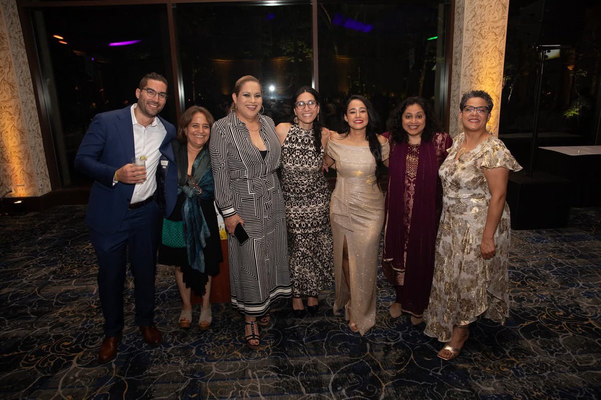 La Colmena 🐝 aka The Beehive (@lacolmenanyc) on Twitter photo 🐝1/7 Thank you <a href="/KarinesReyes87/">Assembly Member Karines Reyes, R.N.</a> for being Keynote Speaker of La Colmena’s 4th Annual gala and congratulations to <a href="/AmandaFariasNYC/">Amanda Farías</a> for being the Champion of the Year.
Let’s keep the buzz going! 🐝1/7 Thank you <a href="/KarinesReyes87/">Assembly Member Karines Reyes, R.N.</a> for being Keynote Speaker of La Colmena’s 4th Annual gala and congratulations to <a href="/AmandaFariasNYC/">Amanda Farías</a> for being the Champion of the Year.
Let’s keep the buzz going!