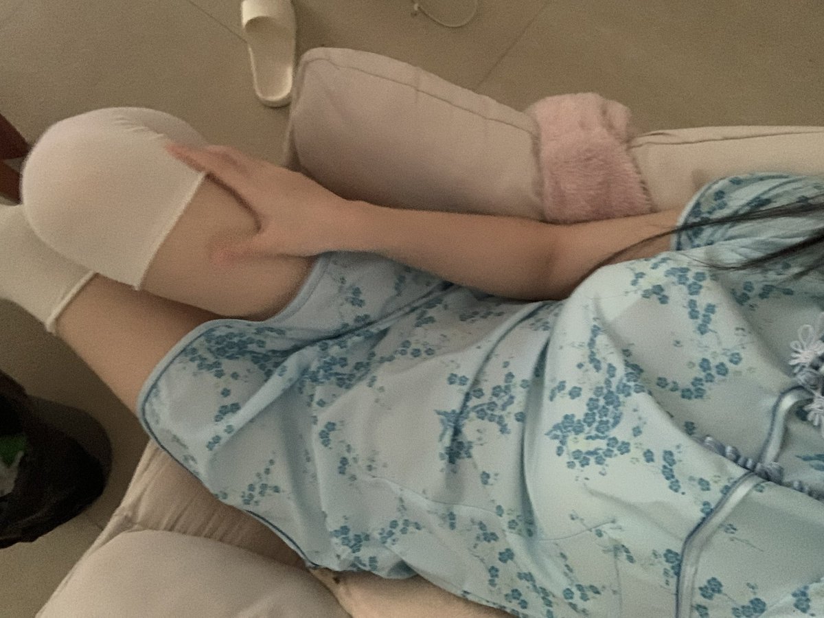rrjjet's tweet photo. 당신의 하루 끝엔 내가 있기를

 #맘눌뎀 #다리 #섹트 https://t.co/xdtEASHAlP
