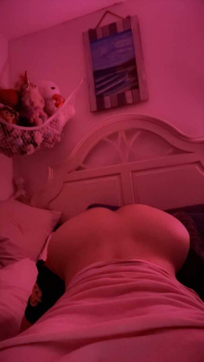 dollispirit's tweet photo. hit it from the back #fatass #nswft #gayteen #gay https://t.co/mIqDbZpSQU
