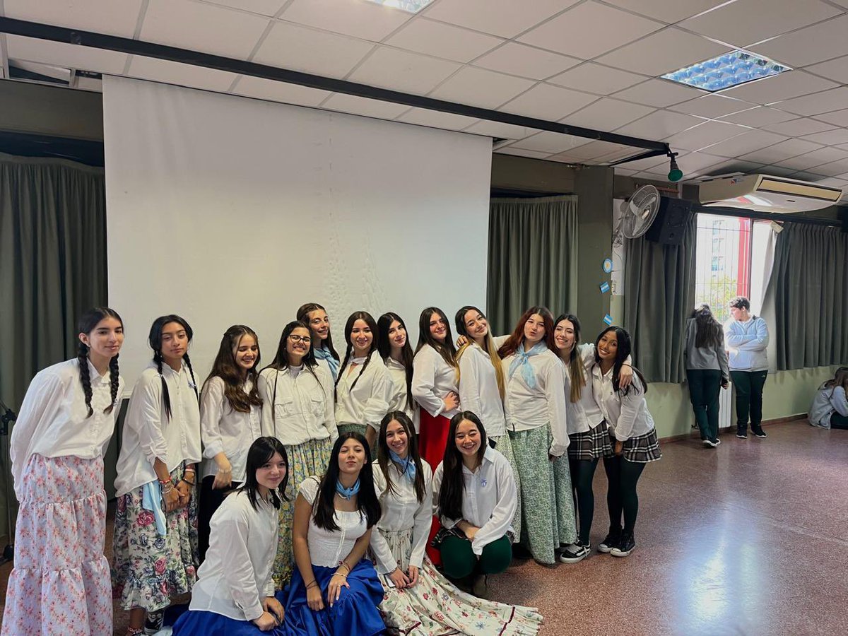 ornemarrr's tweet photo. ultimo 25 de mayo 🇦🇷✨ https://t.co/zY4BUIRJF9