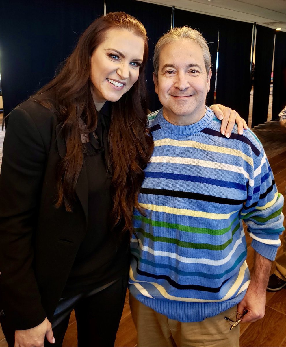 Chupacabra_01's tweet photo. 🎂Happy Birthday to David Penzer! @davidpenzer #DavidPenzer #WCW #TNA #WWE #NXT #ECW #NWA #ROH #AEW #MLW #LuchaLibreAAA #CMLL #NewJapan #NJPW #ProWrestlingNoah #AJPW https://t.co/MmsjH82pm9