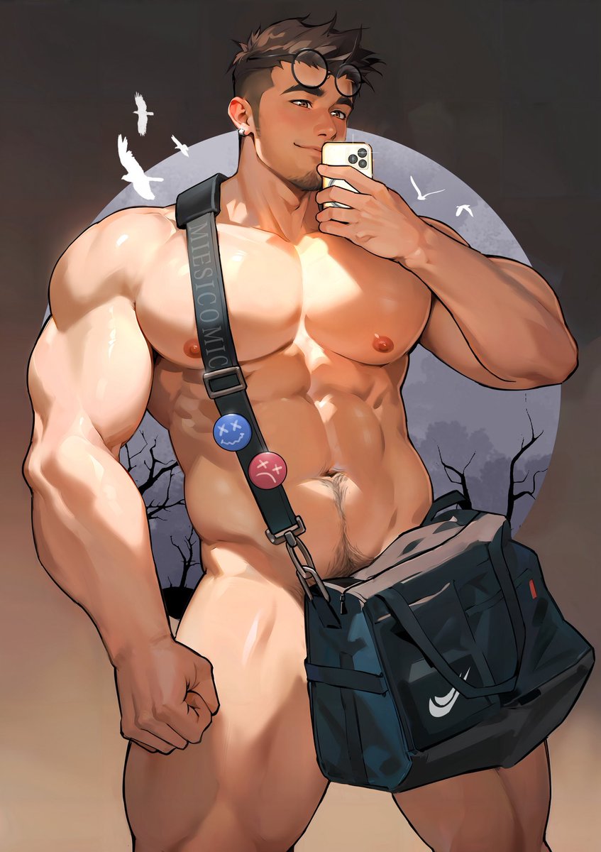 Miesicomic's tweet photo. New earring for my boy Maxwell https://t.co/9tghRP1arA