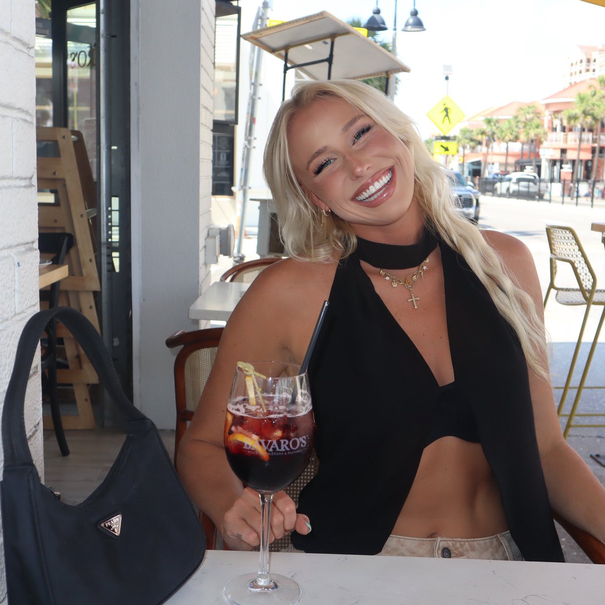 adelaideee☀️ (@addiehalverson) on Twitter photo 