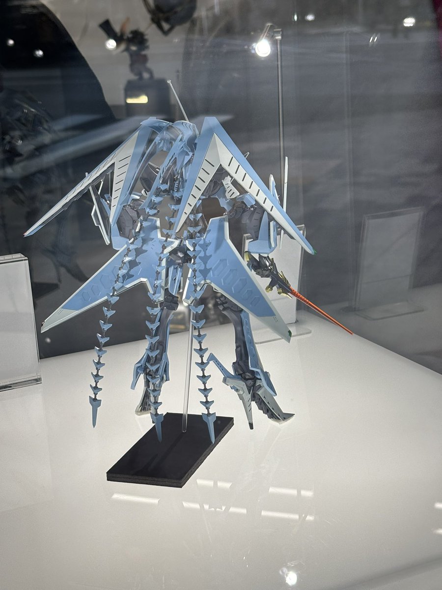 Wmoon7892's tweet image. 出張帰宅途中でアキバへ寄るの巻〜🤣
静岡ホビーショーでは拝めなかったO社 GTM 破烈の人形✨
各社コンセプト違えど、それぞれの視点からのカッコよさ&amp;amp;美しい🤩
#FSS_jp #mamorunagano 
#ourtresure #MMM #破烈の人形