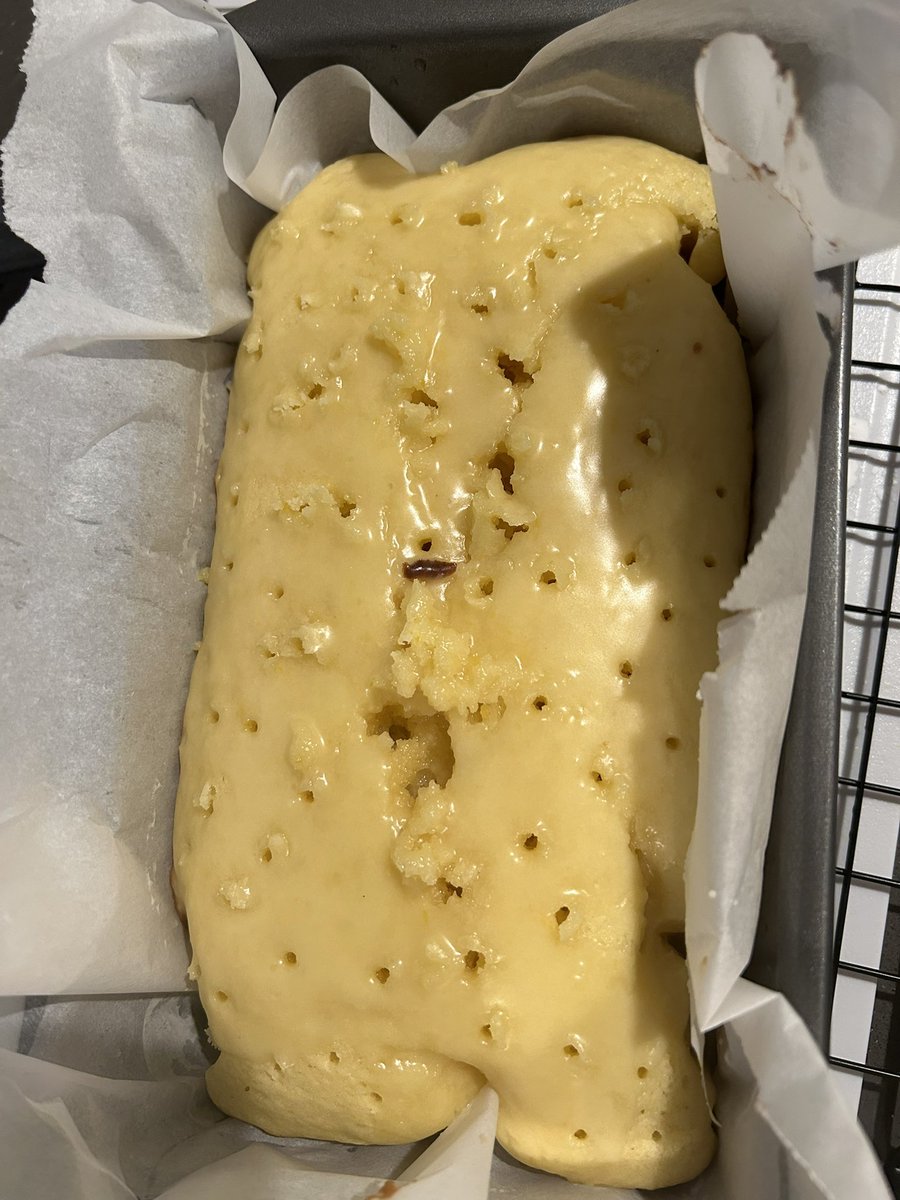 stitchdlitch's tweet photo. Today’s Cooking with Chaos Friend Roll is @thiccish_  so I made her roll as well as a from scratch eyeballed orange cake with orange glaze. 

The meatballs were super tender and juicy the polenta was cheesy and creamy and the ginger sauce brought some freshness.
#cookingwithchaos https://t.co/Atq5sz4TDo