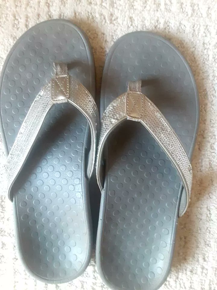 DiscountsWear's tweet image. FOR SALE
VIONIC TIDE SQ SILVER FLIP FLOPS SIZE 9
LIKE AND SHARE!
#vionic #vionicflipflops #flipsflops #beach #ocean #fashion #travel #cruise #resort #vacation #namebrandflipflops #rv #camping #deals #dealoftheday #boating #fun #womensvionic

WEARITAGAIN DISCOUNTS | eBay Stores