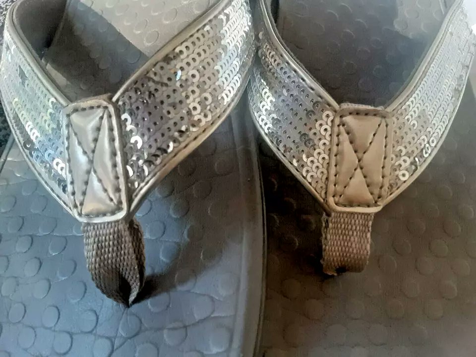 DiscountsWear's tweet image. FOR SALE
VIONIC TIDE SQ SILVER FLIP FLOPS SIZE 9
LIKE AND SHARE!
#vionic #vionicflipflops #flipsflops #beach #ocean #fashion #travel #cruise #resort #vacation #namebrandflipflops #rv #camping #deals #dealoftheday #boating #fun #womensvionic

WEARITAGAIN DISCOUNTS | eBay Stores