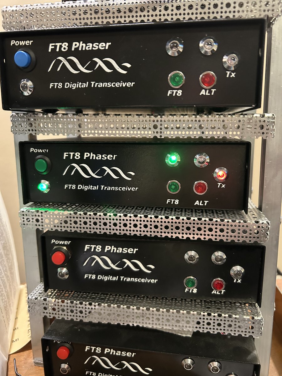 Having a good time waiting for satellites to come by with my FT-8 Phaser kit rig running 4W into a delta-loop antenna. Ran a whole string of JA's!