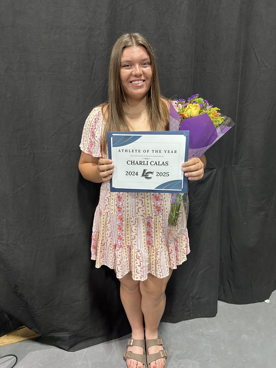 Honored to be named the 2025 Linfield Christian High School Female Athlete of the Year- First Team All League in All 4 sports. 5 school records set. #hottytoddy❤️💙