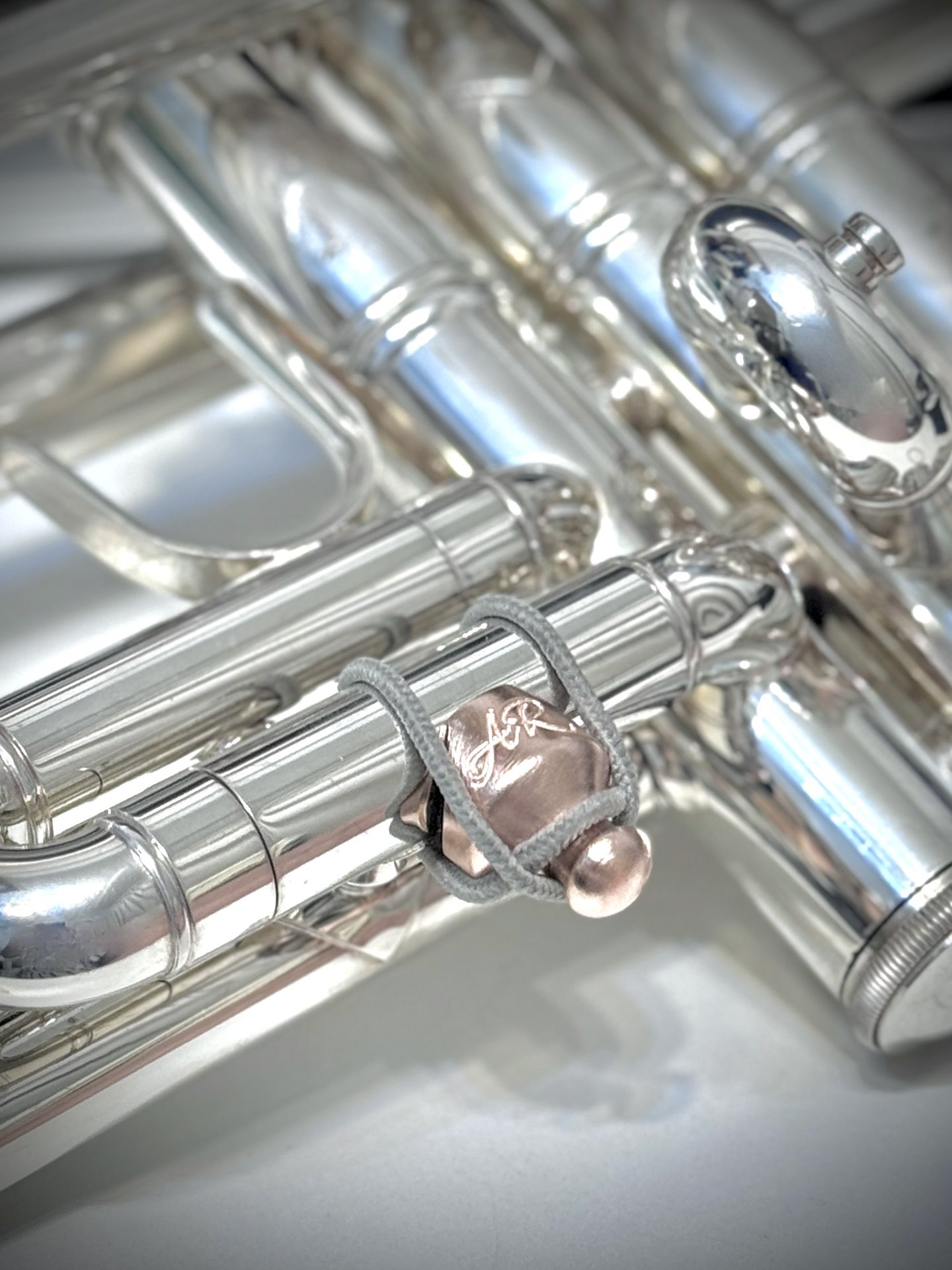 トラスト🎺【𝐓𝐡𝐞 𝐓𝐫𝐮𝐦𝐩𝐞𝐭 𝐒𝐭𝐨𝐫𝐞