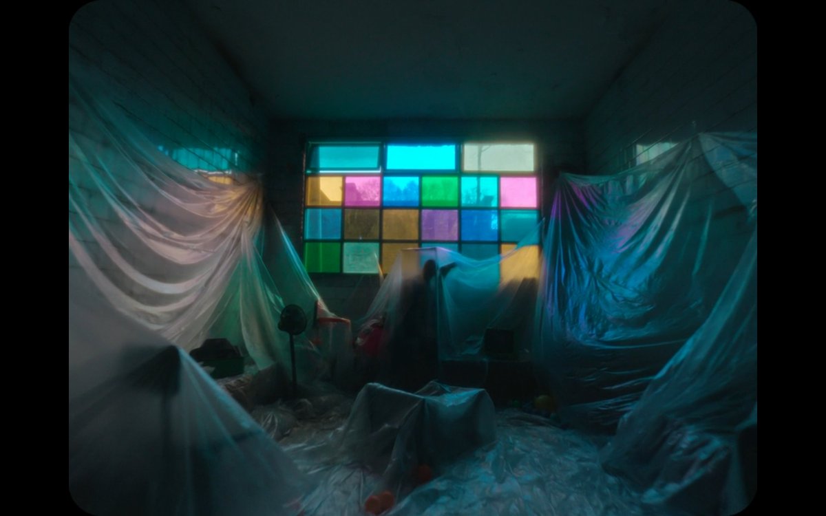 Reading about Resurrection had me needing a good dose of Bi Gan, and A Short Story did not disappoint. Dazzling stuff. 15 minutes of wonder