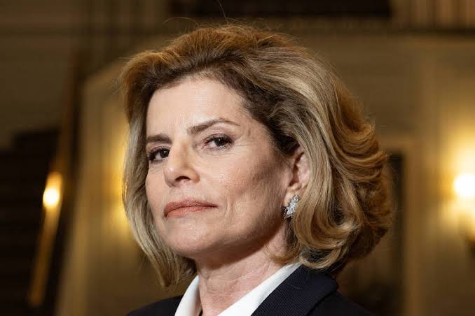 A Odete Roitman da Débora Bloch me deixa fascinado, ela é deslumbrante 
#ValeTudo