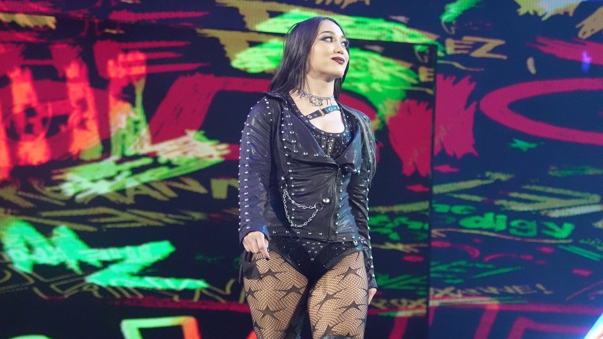 TribalMegastar's tweet image. The confirmed participants for the Women's Money in the Bank ladder match so far.
- Rhea Ripley
- Alexa Bliss
- Roxanne Perez
- Giulia
#SmackDown