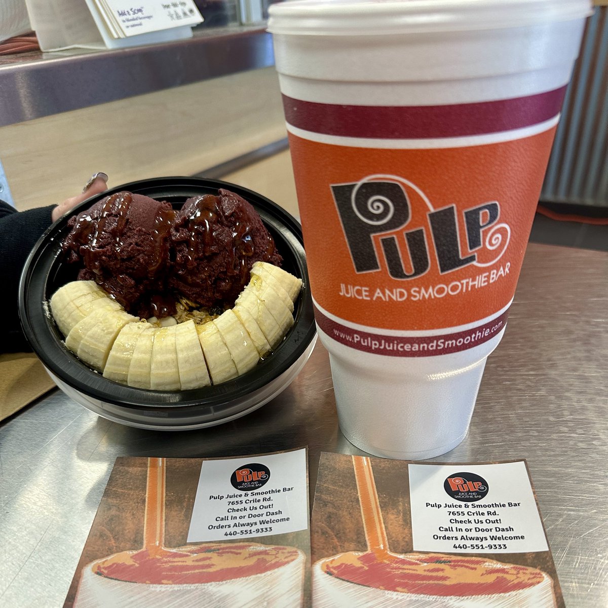 MadisonPulp's tweet image. The 2025 @NCAADIII Outdoor Track &amp;amp; Field Championships are taking place this weekend at @_SPIREAcademy! To the 850+ student-athletes competing for both individual and team national titles, good luck! Make sure to stop by Pulp Madison to rejuvenate and refill! 🍊🍌🍓