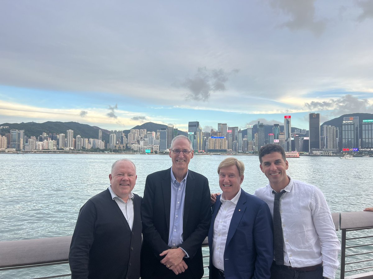 DrBenKirk's tweet image. Enjoyed speaking, learning and collaborating at the @FF_Network meeting in Hong Kong. Congrats to Ronald Wong and Faculty for putting on a great meeting!