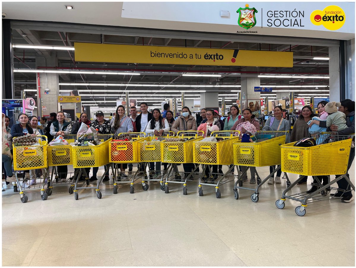 ALCSORACA's tweet image. Agradecemos a la Fundación Éxito, la Gobernación de Boyacá y la Secretaría de Integración Social por su apoyo a este programa que busca combatir mejorar la nutrición y calidad de vida de nuestras familias.
@Fundación Éxito
#ConLasGoticasNutrimosVidas
#Lactatón