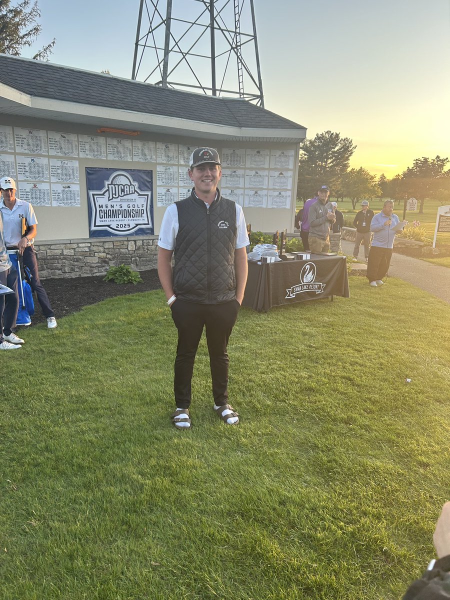 Francis Howell Boys Golf tweet media