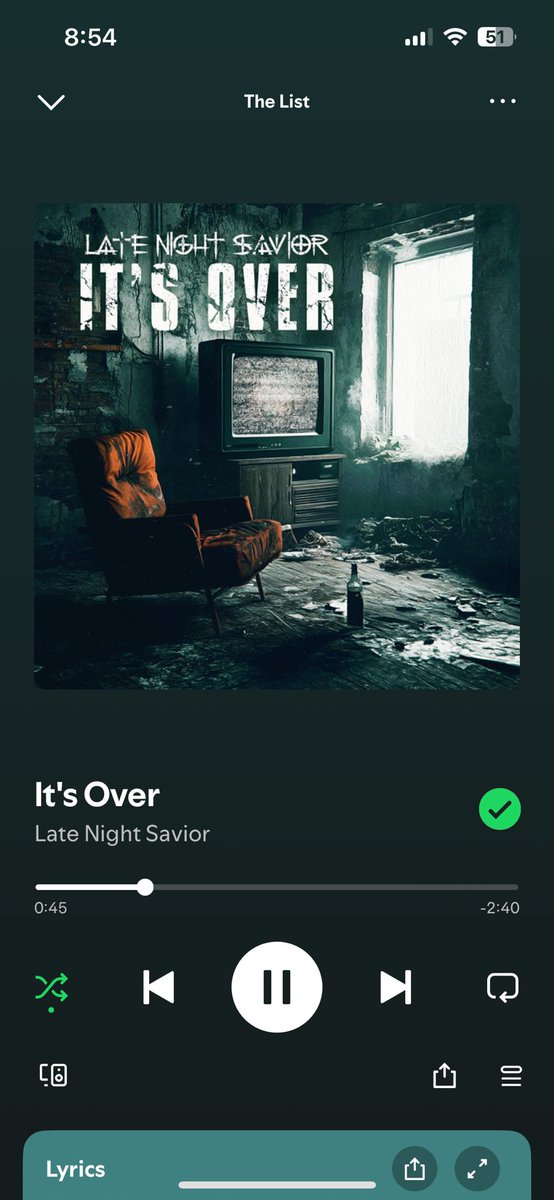 twelveyearsband's tweet image. #NowPlaying on #TheList

It’s Over by @latenightsavior 

#LateNightSavior #LNS 

 open.spotify.com/track/1HSd98J9…