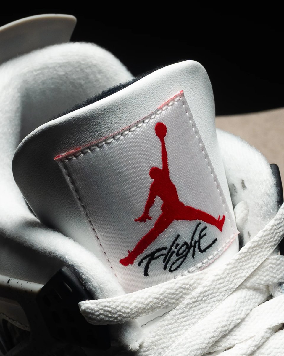 shoeengine's tweet image. WHERE TO BUY:
Air Jordan 4 White Cement 2025
STYLE CODE: FV5029-100
5.24.25 / 10 AM EST

MENS shoeengine.com/products/air-j…   #ad 

GS shoeengine.com/products/air-j…