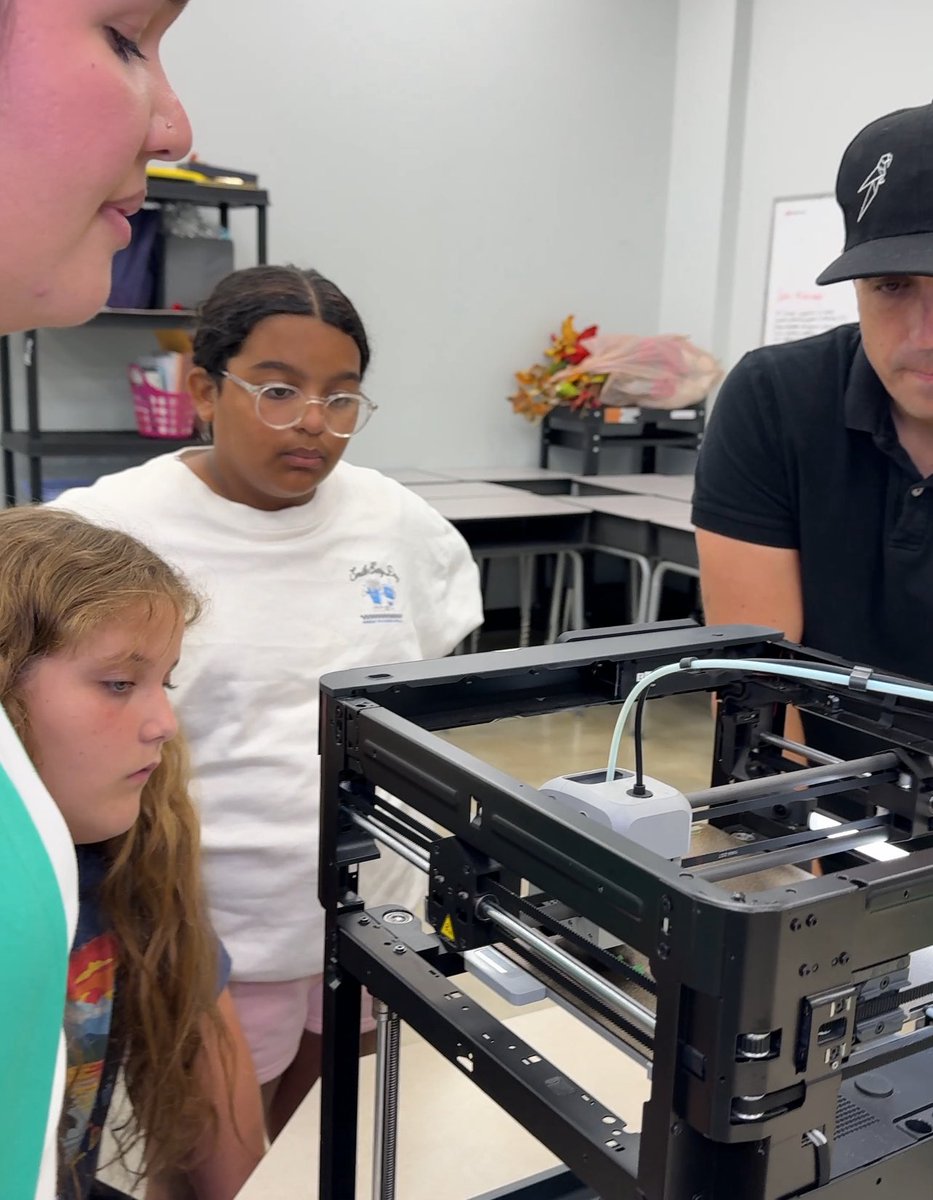 Tech My School (@techmyschool) on Twitter photo Congrats <a href="/eastpointpr/">East Point Academy</a> on reaching your goal of reading 15,000 books using Tech My School’s digital library this school year. We were so happy to reward the school with a 3D printer of your own! #act60 #nonprofit #puertorico #education #service Congrats <a href="/eastpointpr/">East Point Academy</a> on reaching your goal of reading 15,000 books using Tech My School’s digital library this school year. We were so happy to reward the school with a 3D printer of your own! #act60 #nonprofit #puertorico #education #service