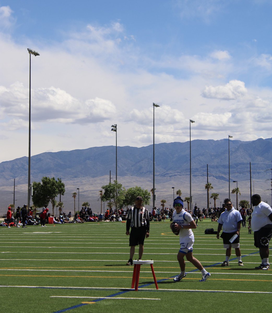 What a season it has been, 1 last stop in Seattle at the Battle In Seattle, time to take this one home! <a href="/SEAUNITEDELITE/">United Elite Football</a> <a href="/coach_csanders/">Courtney Sanders</a>